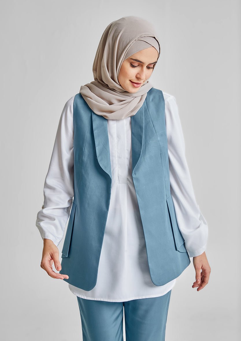 Side Folds Vest-Tencelâ„¢ - BOKITTA