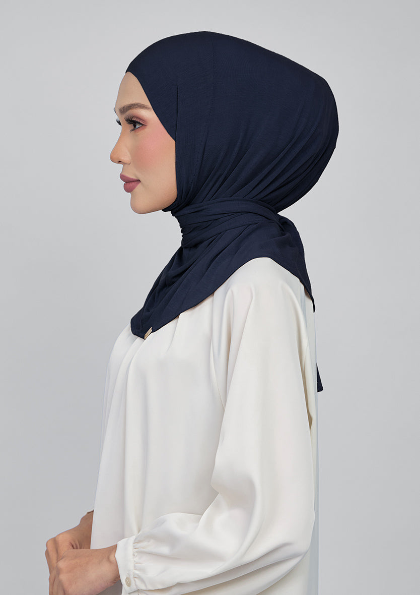 #color-navy