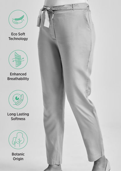 High-Waisted Classic Pants in Tencel™