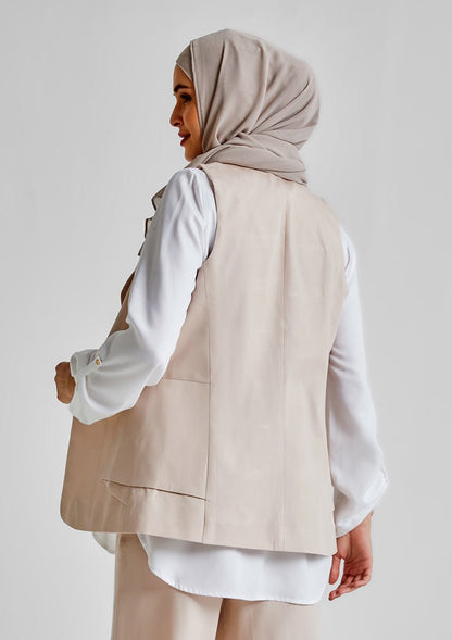 Side Folds Vest-Tencelâ„¢ - BOKITTA